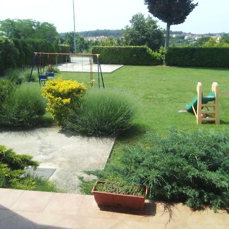 פולה Apartment Melani מראה חיצוני תמונה