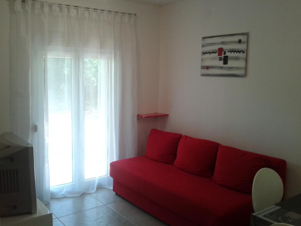 פולה Apartment Melani מראה חיצוני תמונה