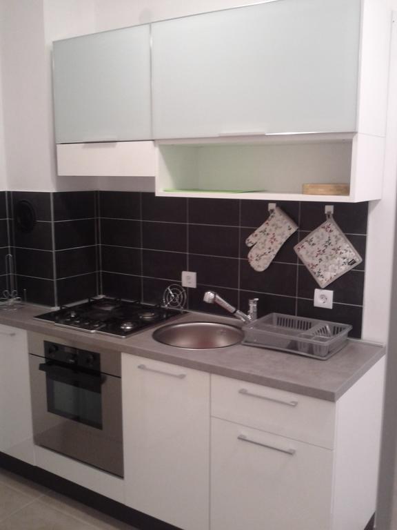 פולה Apartment Melani מראה חיצוני תמונה